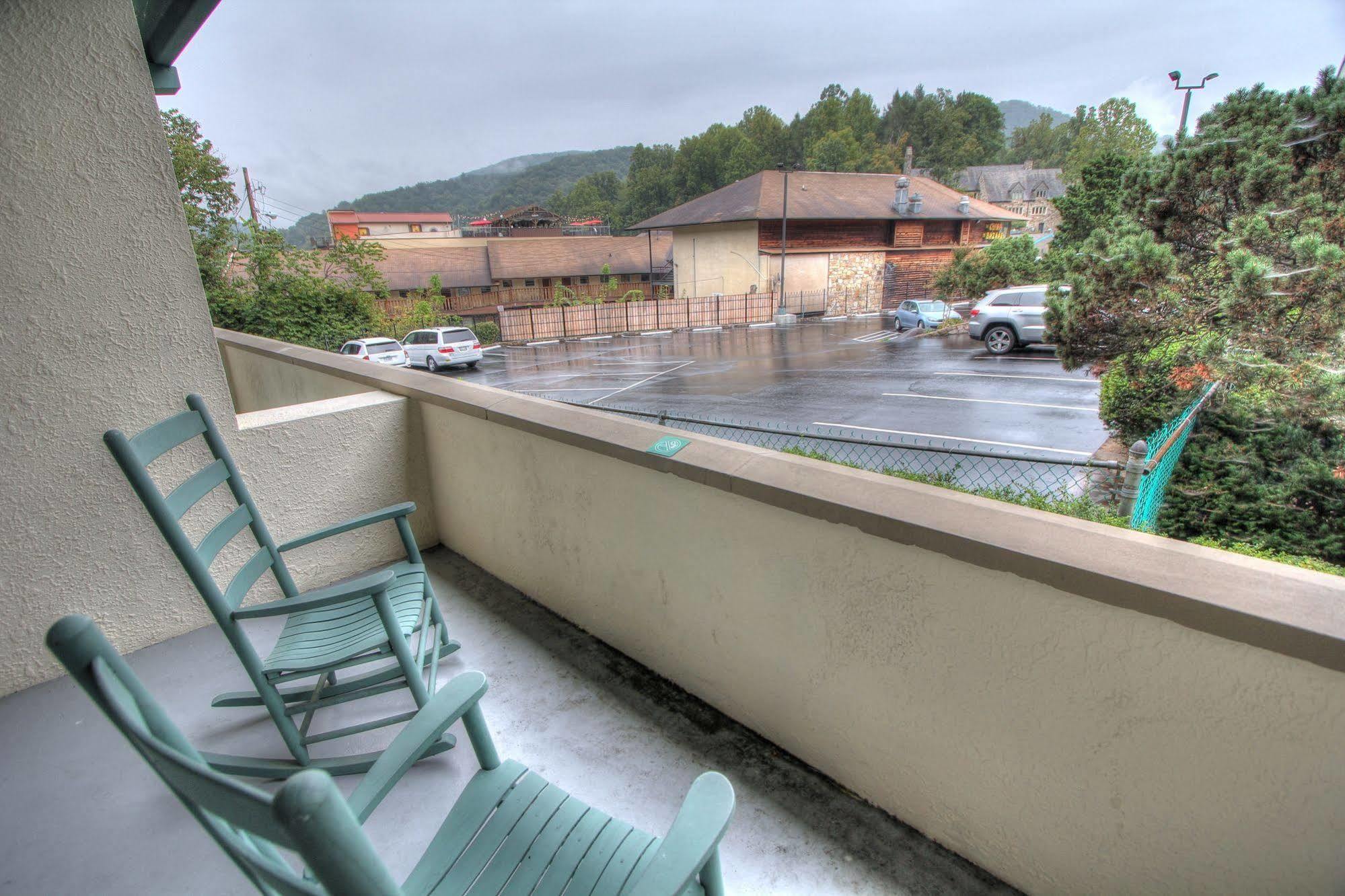 Gatlinburg Inn Exterior photo